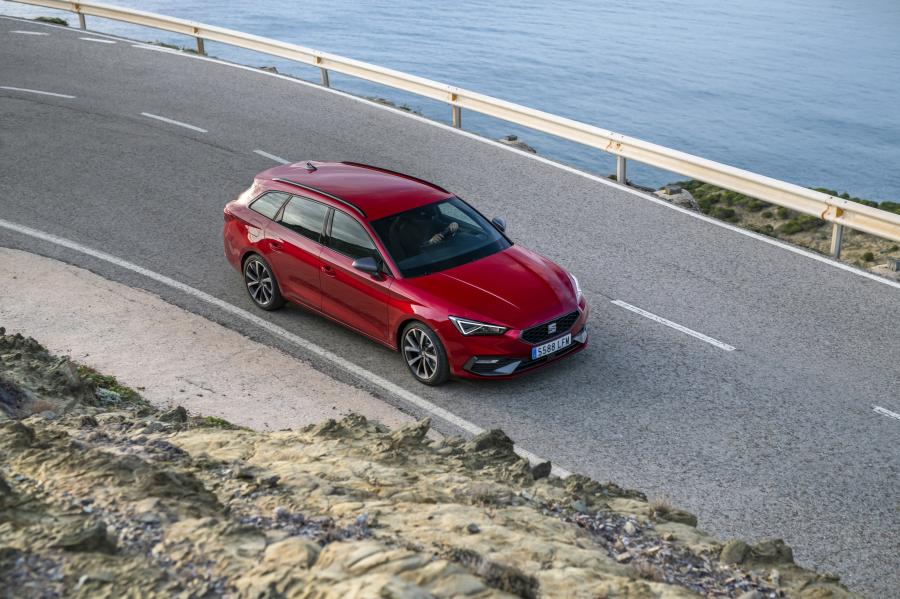  Seat Leon Sportstourer FR 2020 года  (WW) (фото 19 из 29)